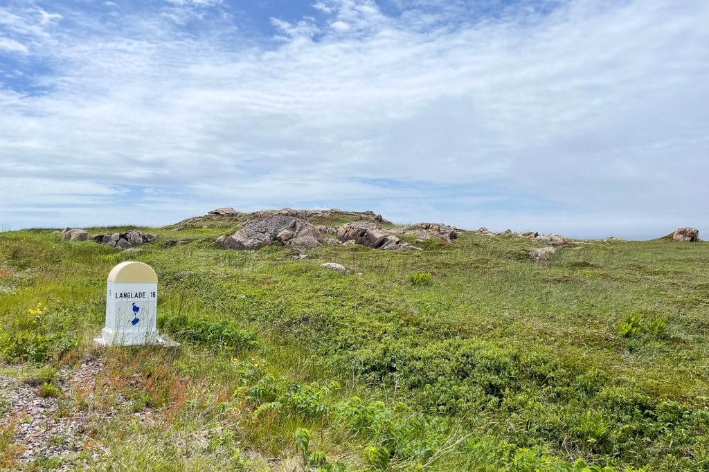 Paysage de Langlade - Borne de voyage à Saint-Pierre-et-Miquelon