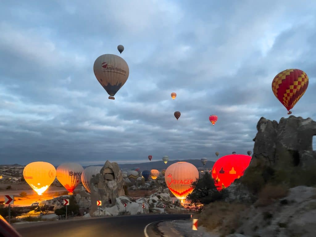 Envolée de montgolfières en Cappadoce