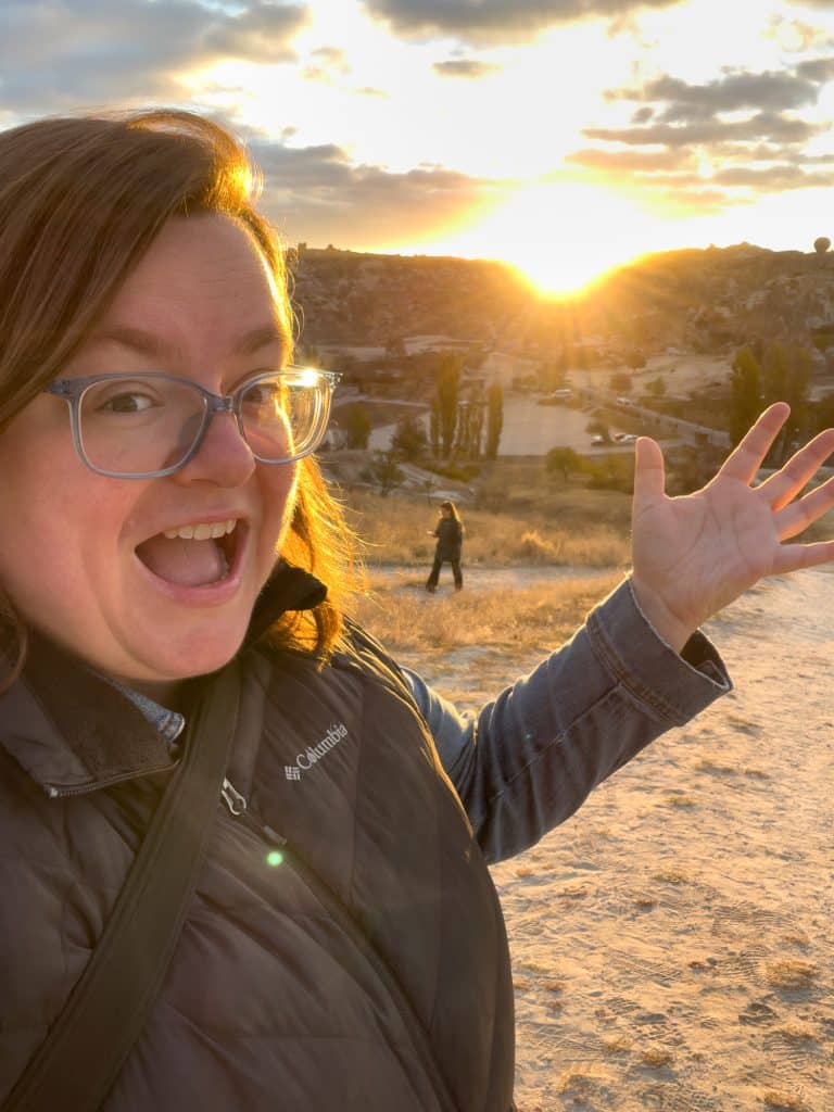 Jennifer au lever du soleil en Cappadoce