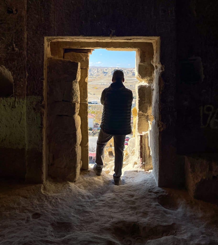 Nasuf dans l'embrasure de Çavusin