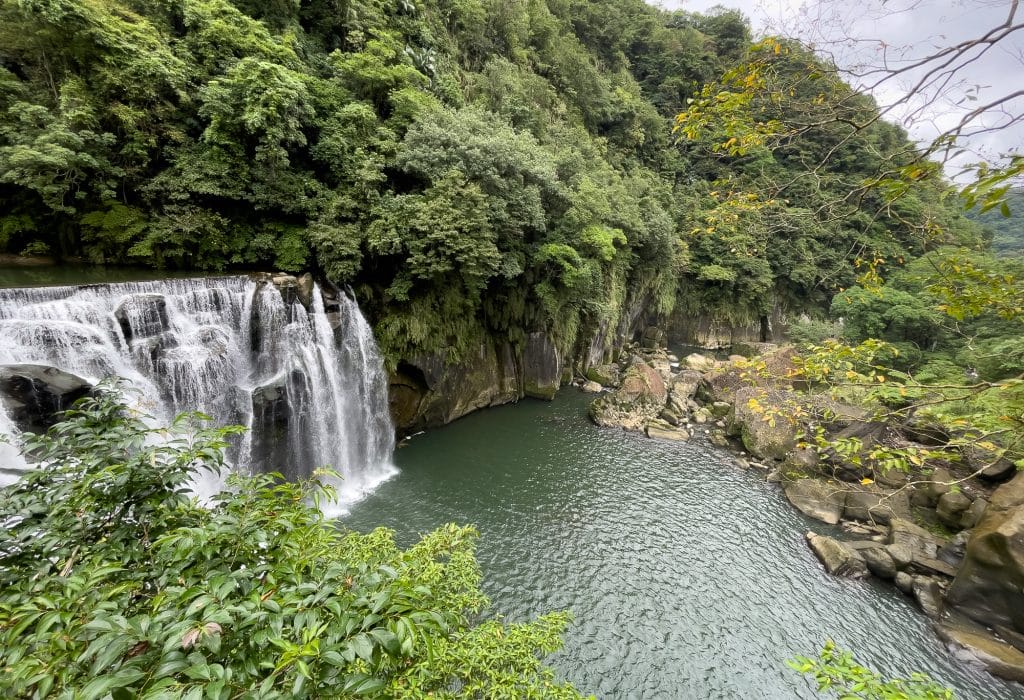 Cascades de Shifen Waterfall