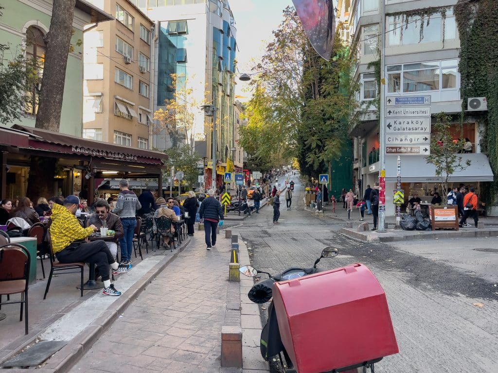 Quartier Cihangir - début du tour Culinary Backstreets et food tour